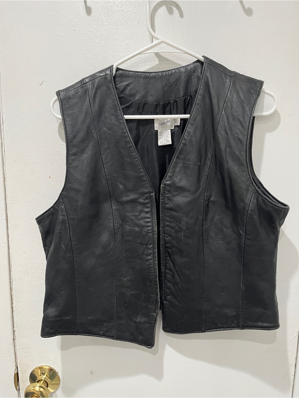 Jacqueline Ferrar Black Leather Sleeveless Vest